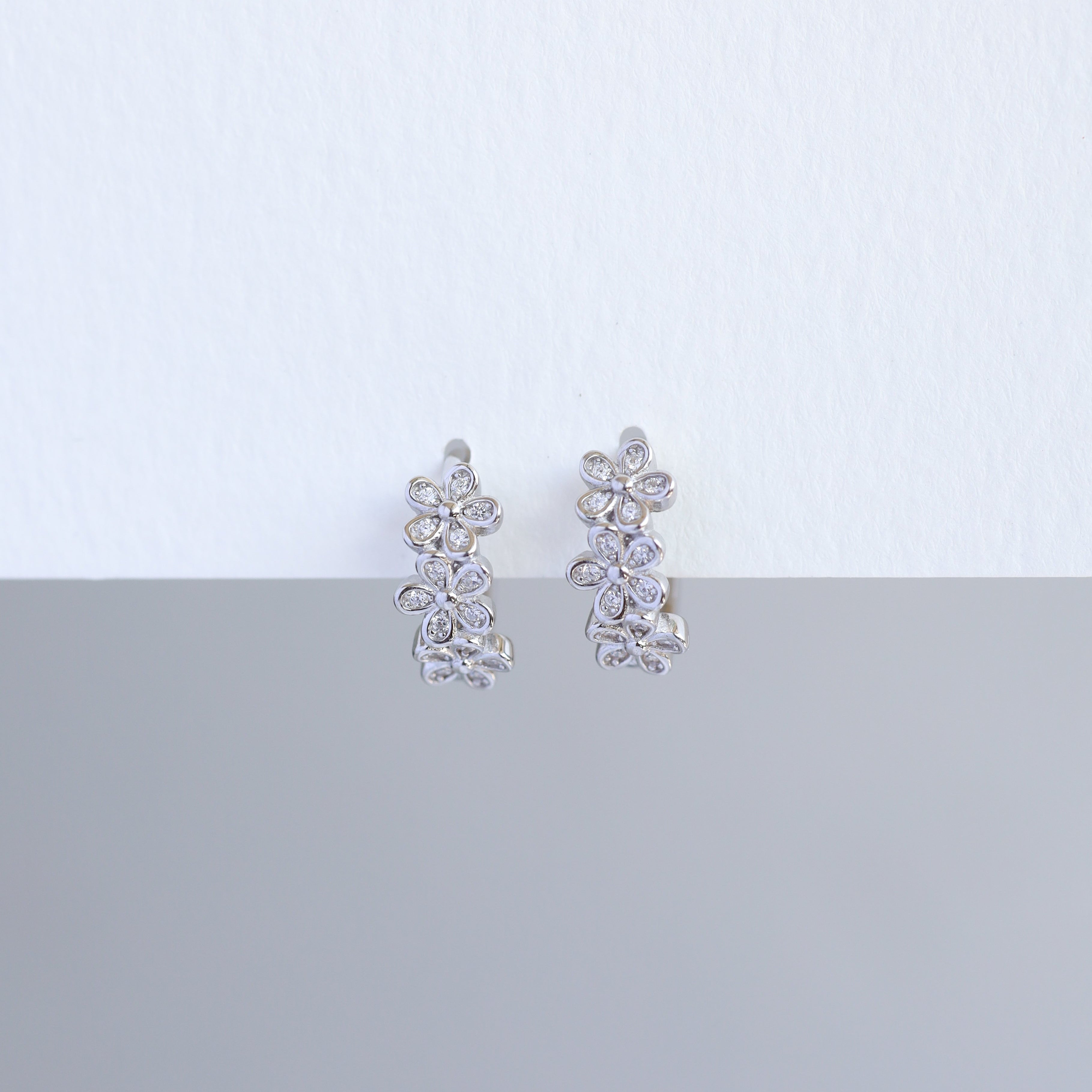 Argollas Corona de Flores 13mm