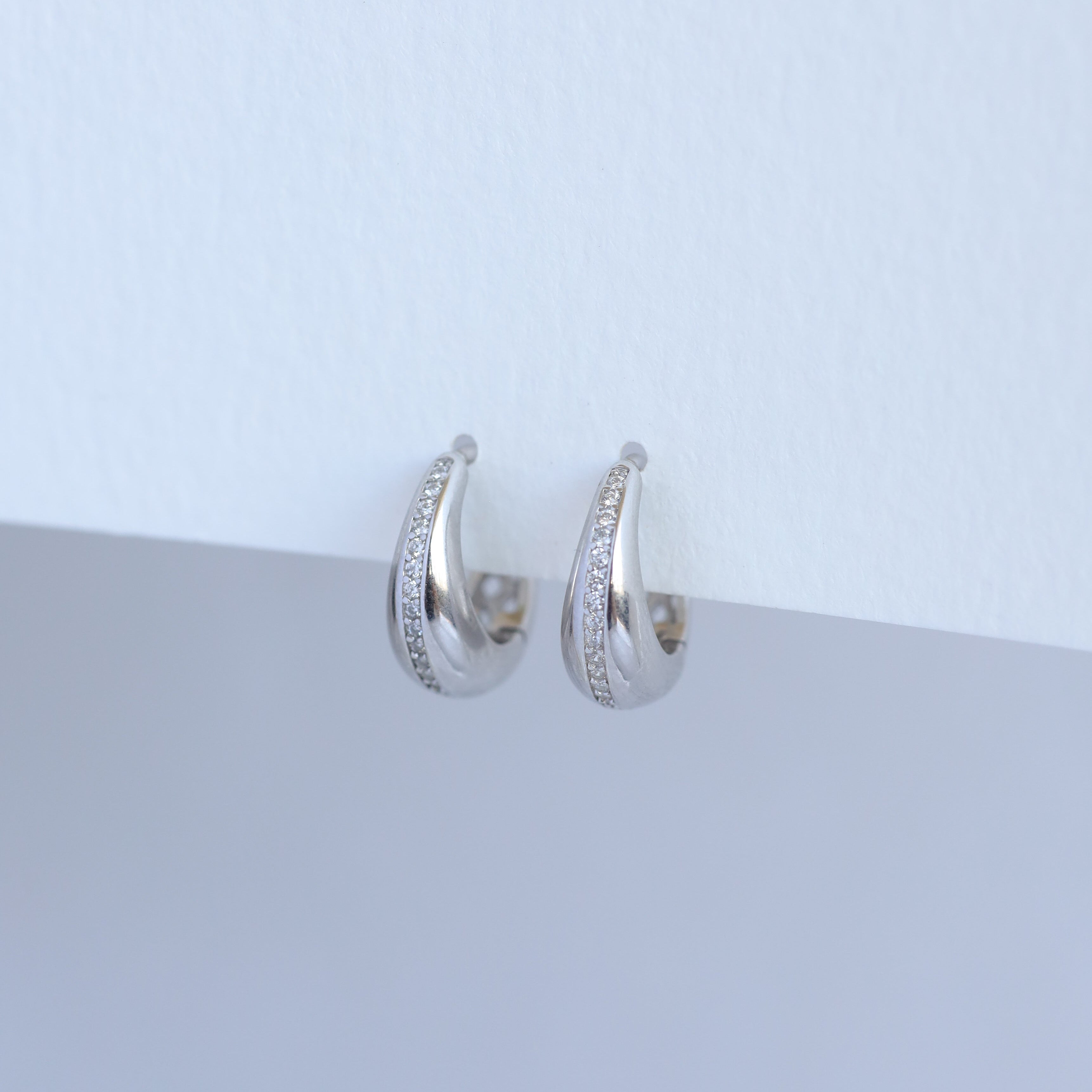 Argollas Línea Circón 13mm