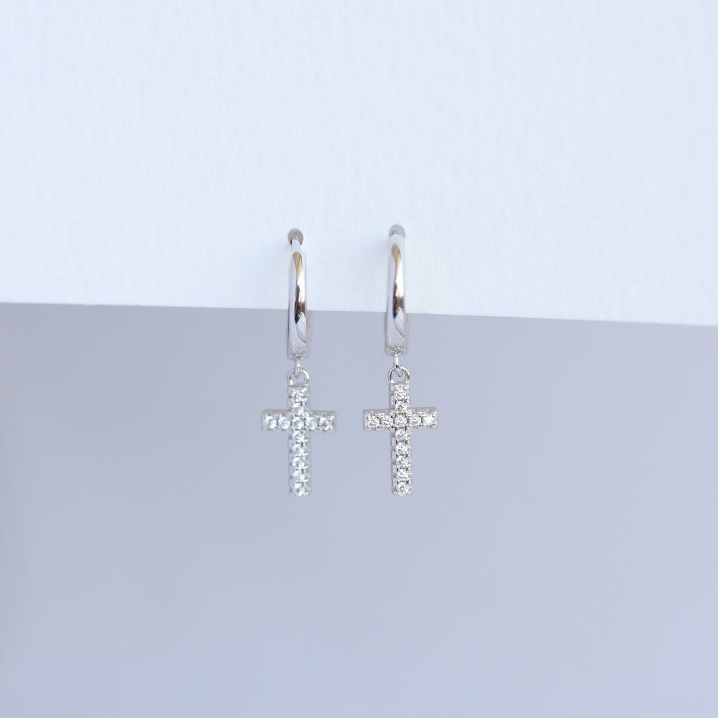 Argollas Huggies Cruz 12mm