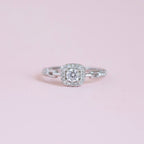Anillo Cuadrado Cadena