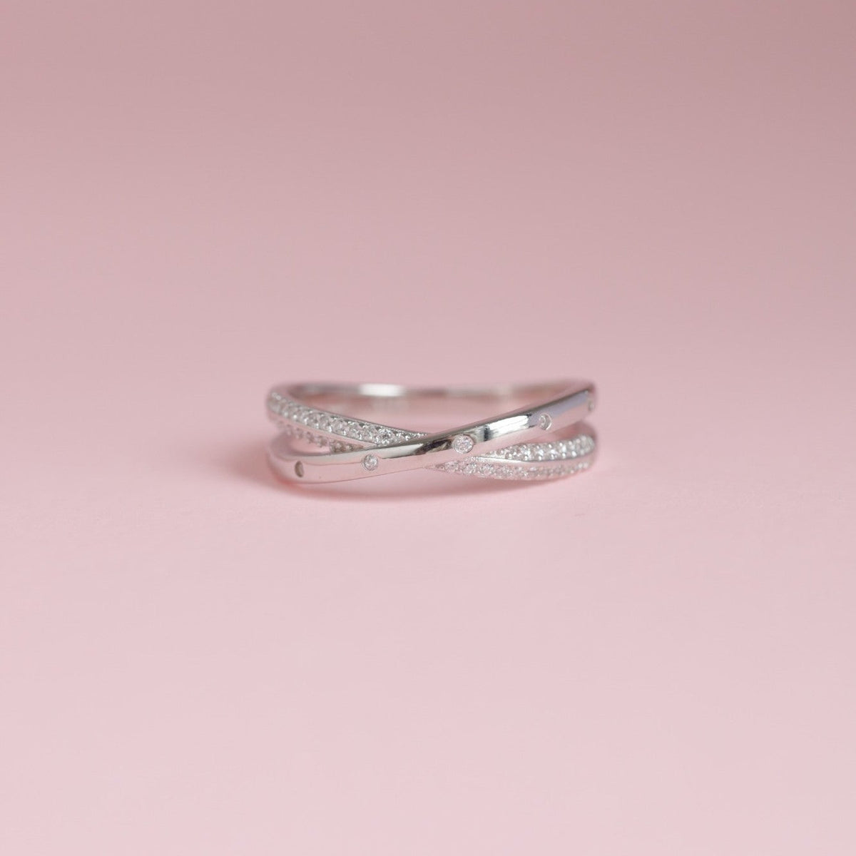 Anillo Entrelazado Circones
