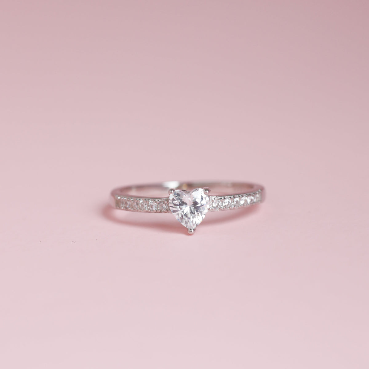 Anillo Solitario Corazón