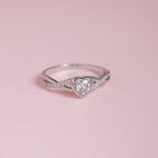 Anillo Entrelazado Corazón